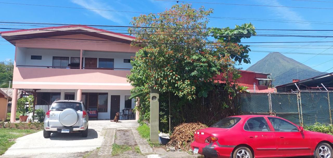 Alojamientos N&S La Fortuna ภายนอก รูปภาพ